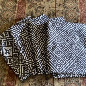 4 Slate Gray Pattern curtains